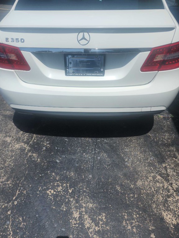 2012 Mercedes-Benz E-Class Image 6