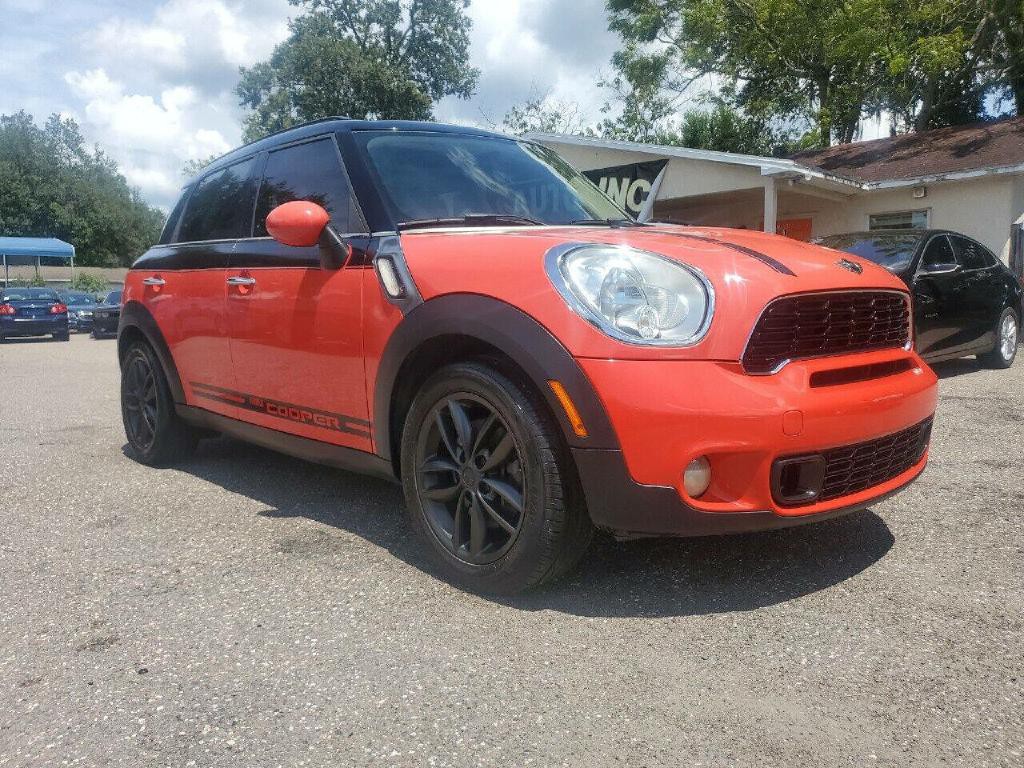 2012 MINI Countryman Image 3