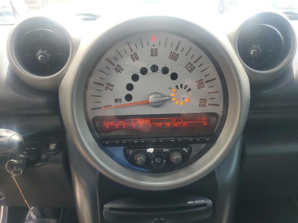 2012 MINI Countryman Image 27