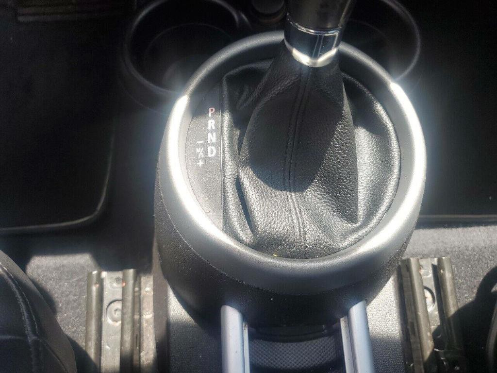 2012 MINI Countryman Image 29