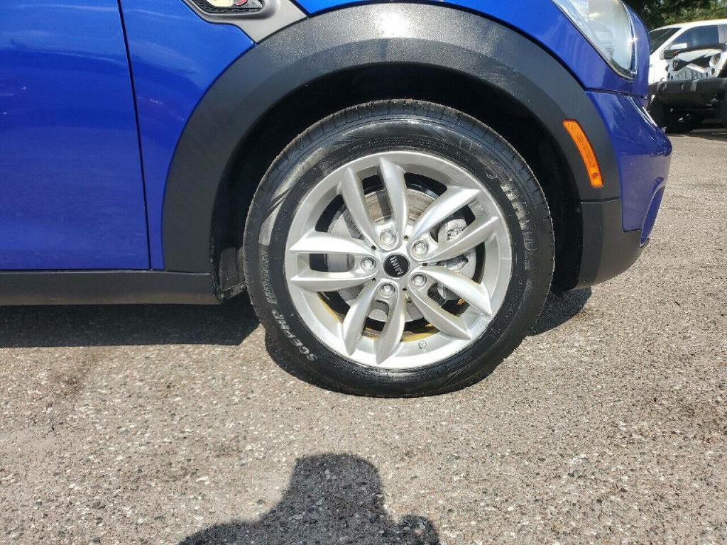 2015 MINI Countryman Image 10