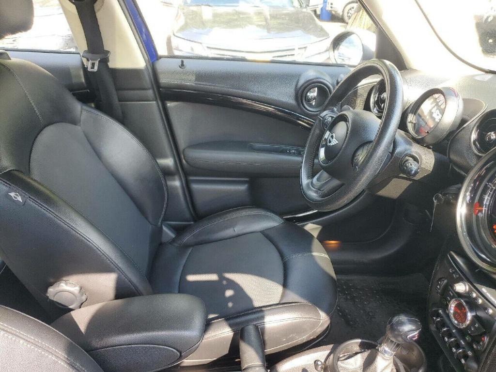 2015 MINI Countryman Image 13