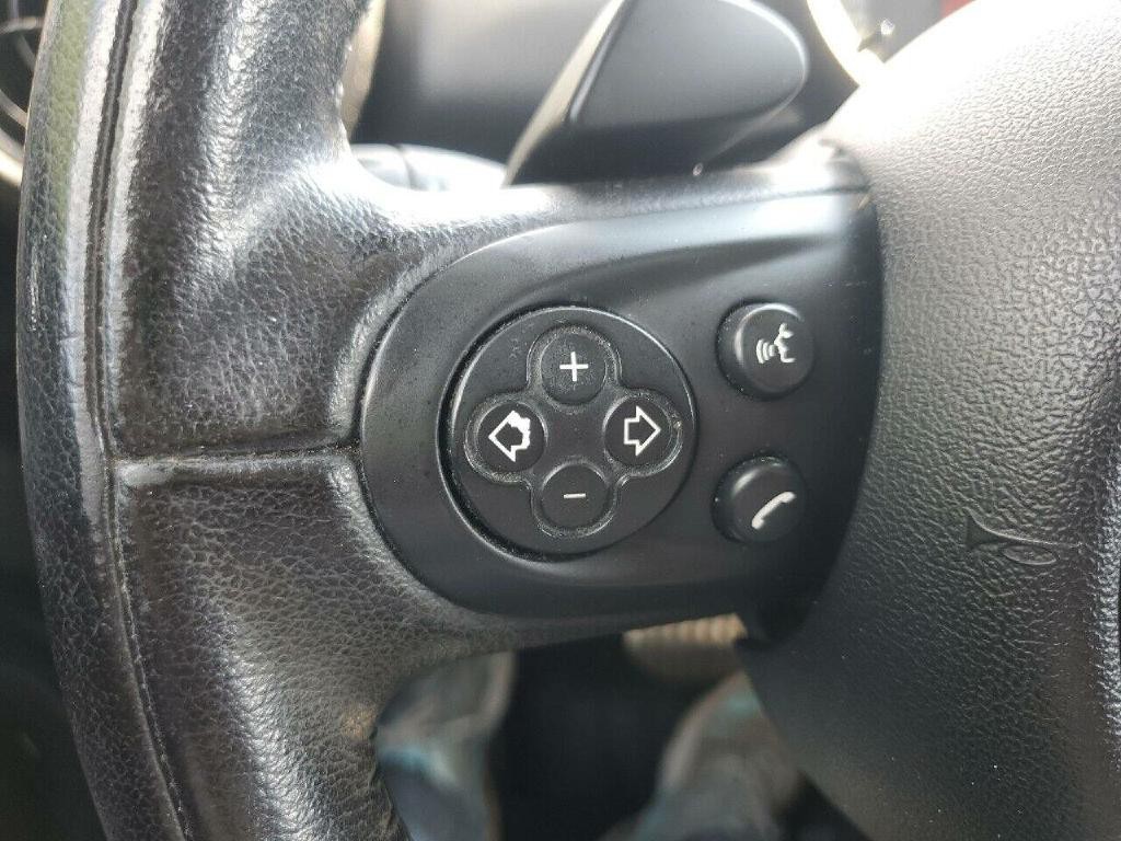 2015 MINI Countryman Image 29