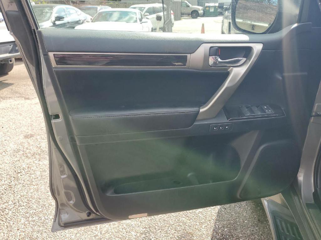 2014 Lexus GX 460 Image 20