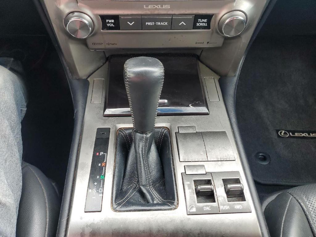 2014 Lexus GX 460 Image 24