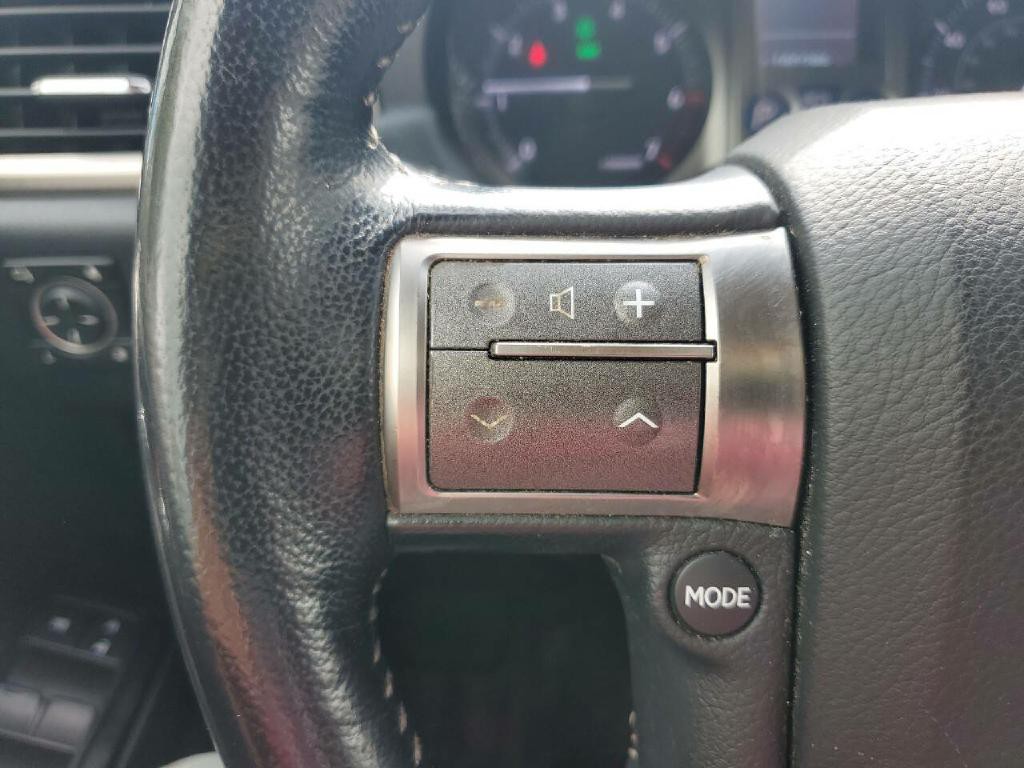 2014 Lexus GX 460 Image 27