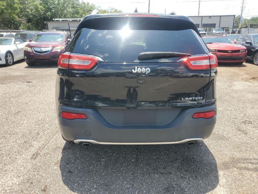 2014 Jeep Cherokee Image 8
