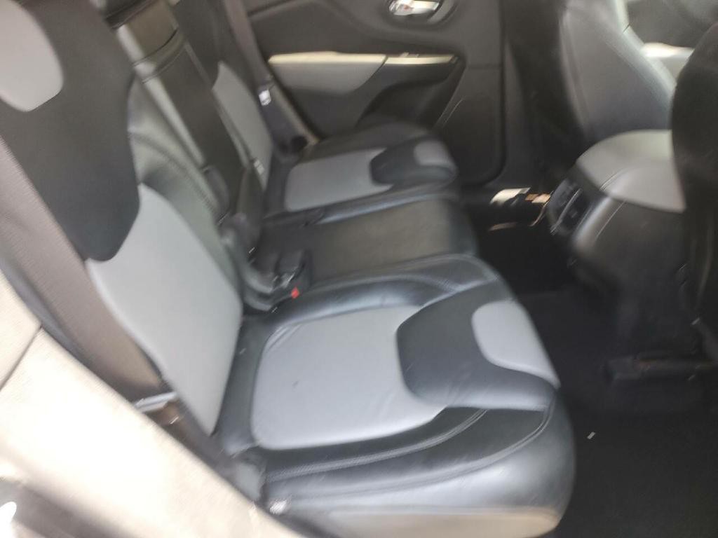 2014 Jeep Cherokee Image 15