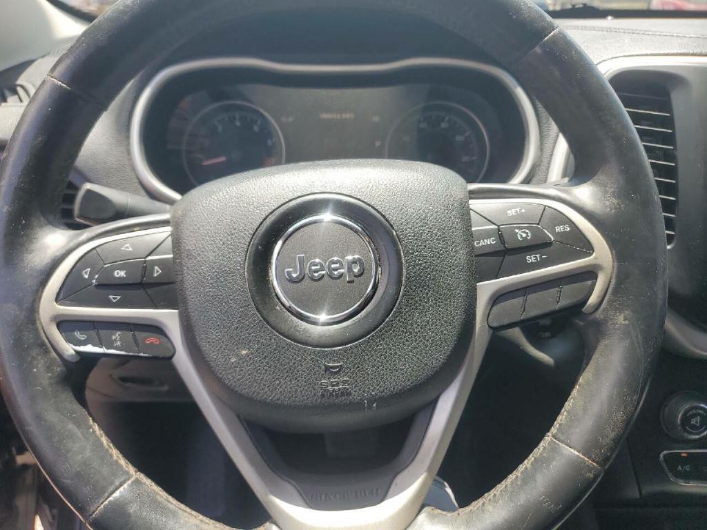 2014 Jeep Cherokee Image 24
