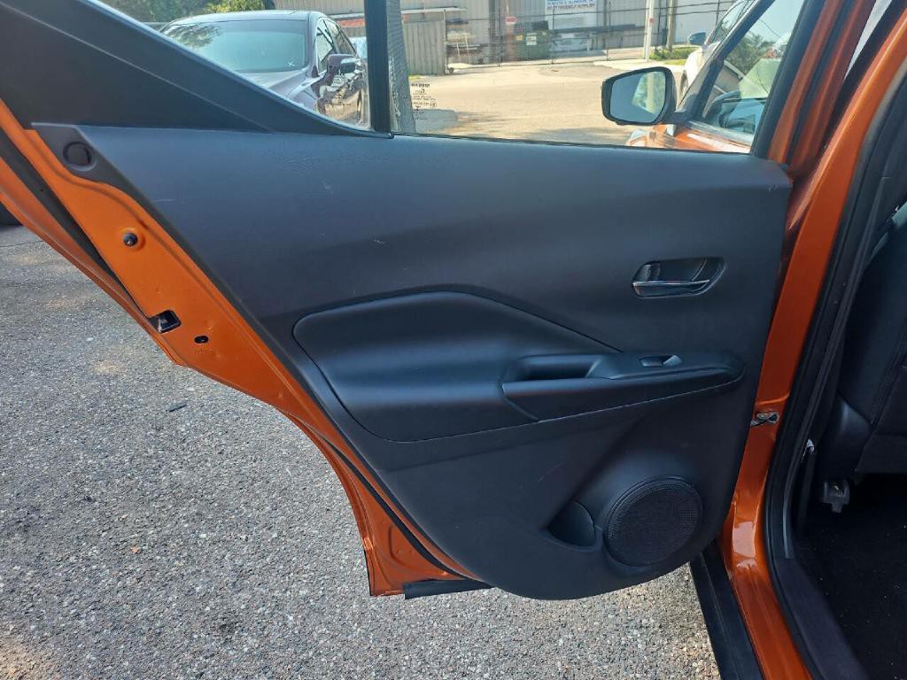 2019 Nissan Kicks Image 21