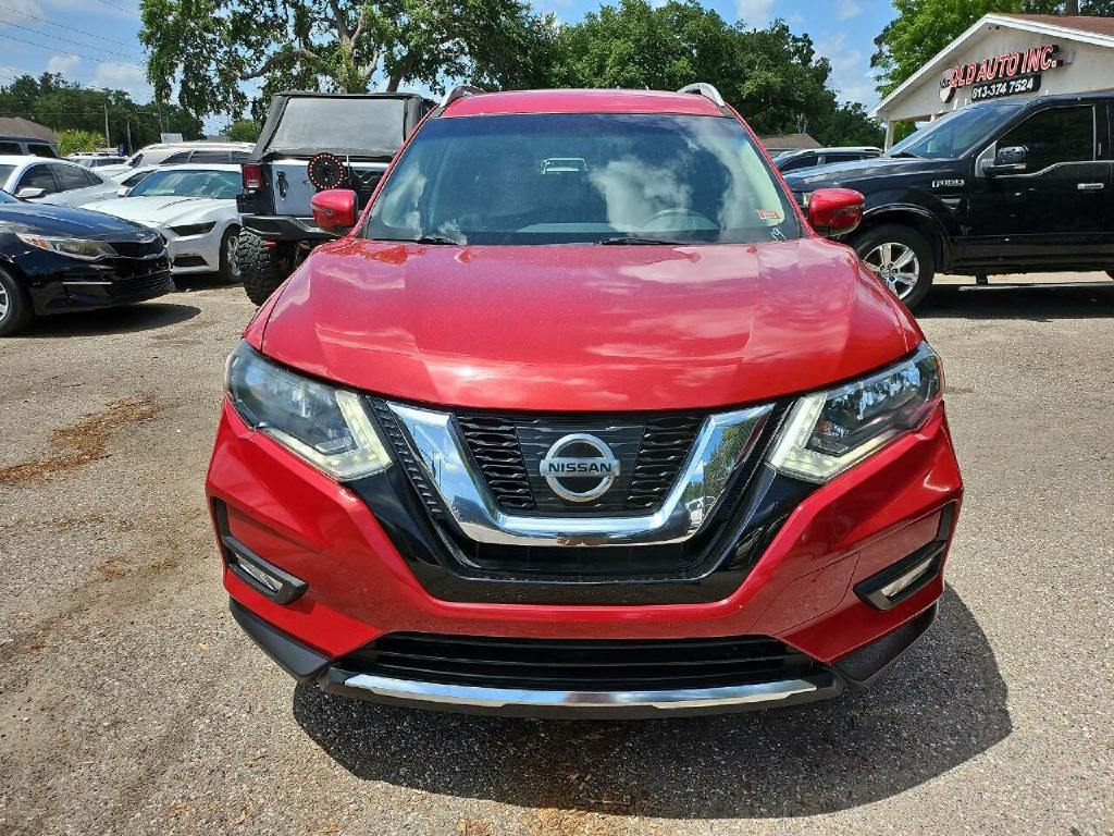 2017 Nissan Rogue Image 3