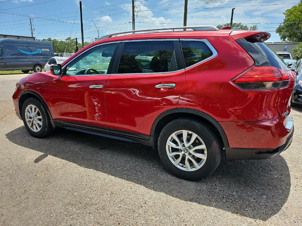 2017 Nissan Rogue Image 5