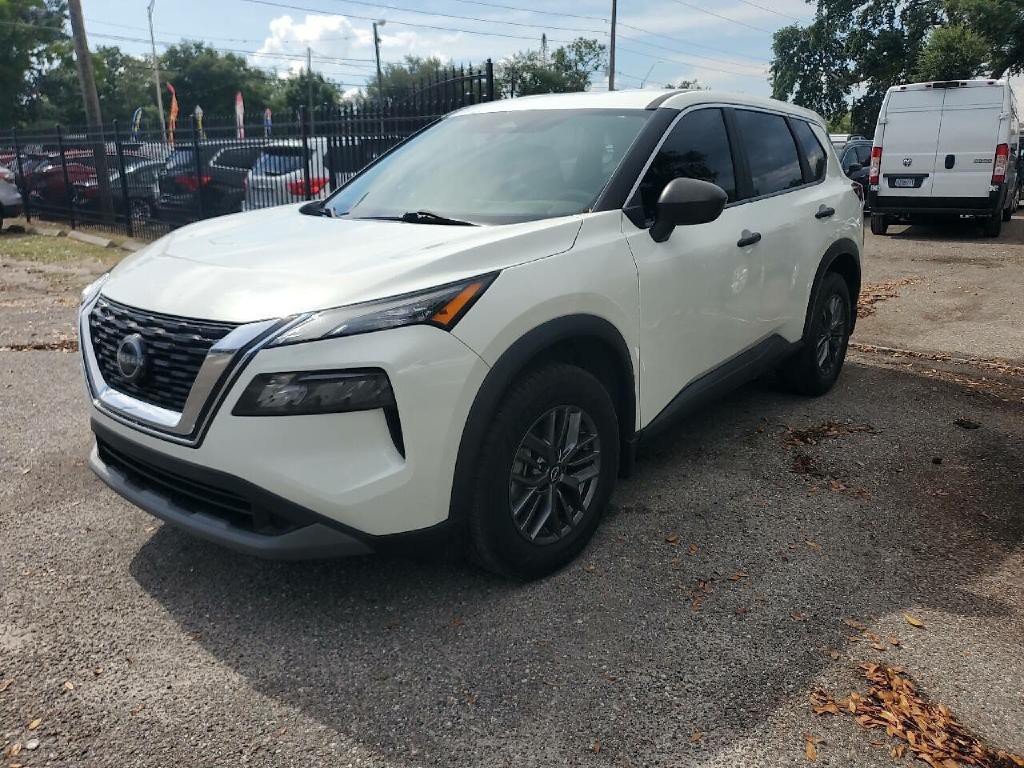 2023 Nissan Rogue Image 4