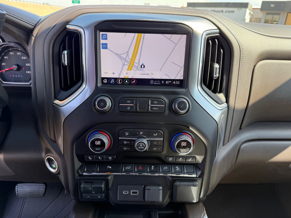 2022 Chevrolet Silverado 1500 Image 17