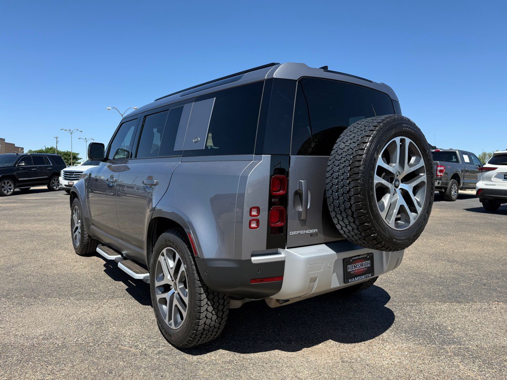 2021 Land Rover Defender Image 6
