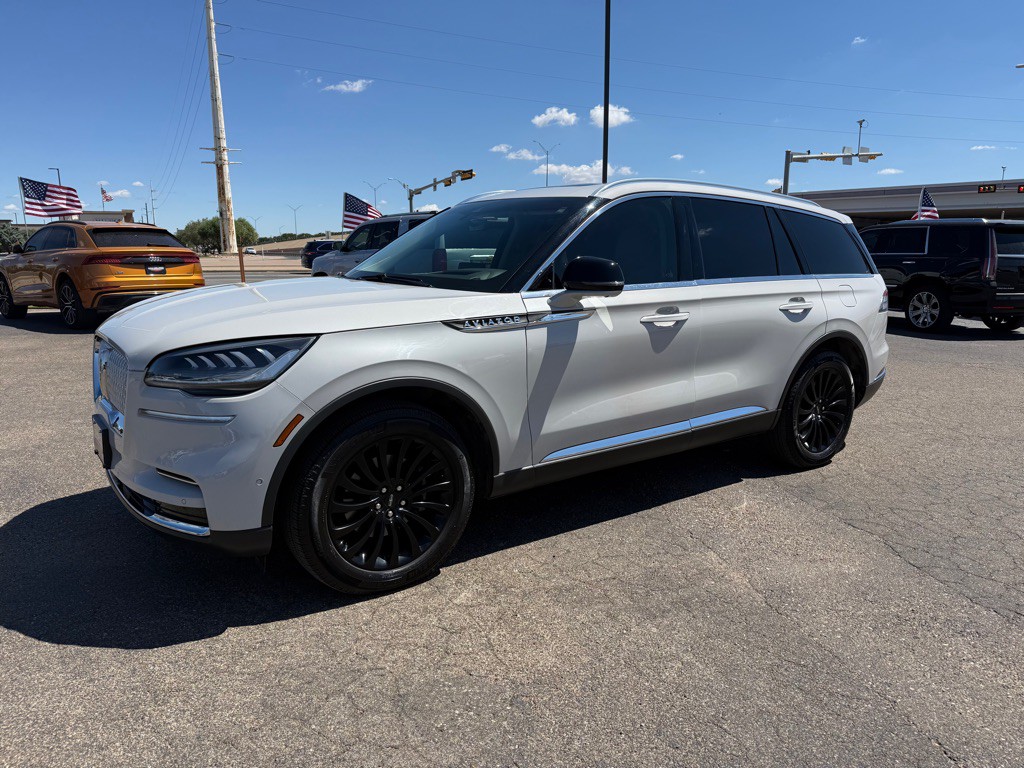 2022 Lincoln Aviator Image 5