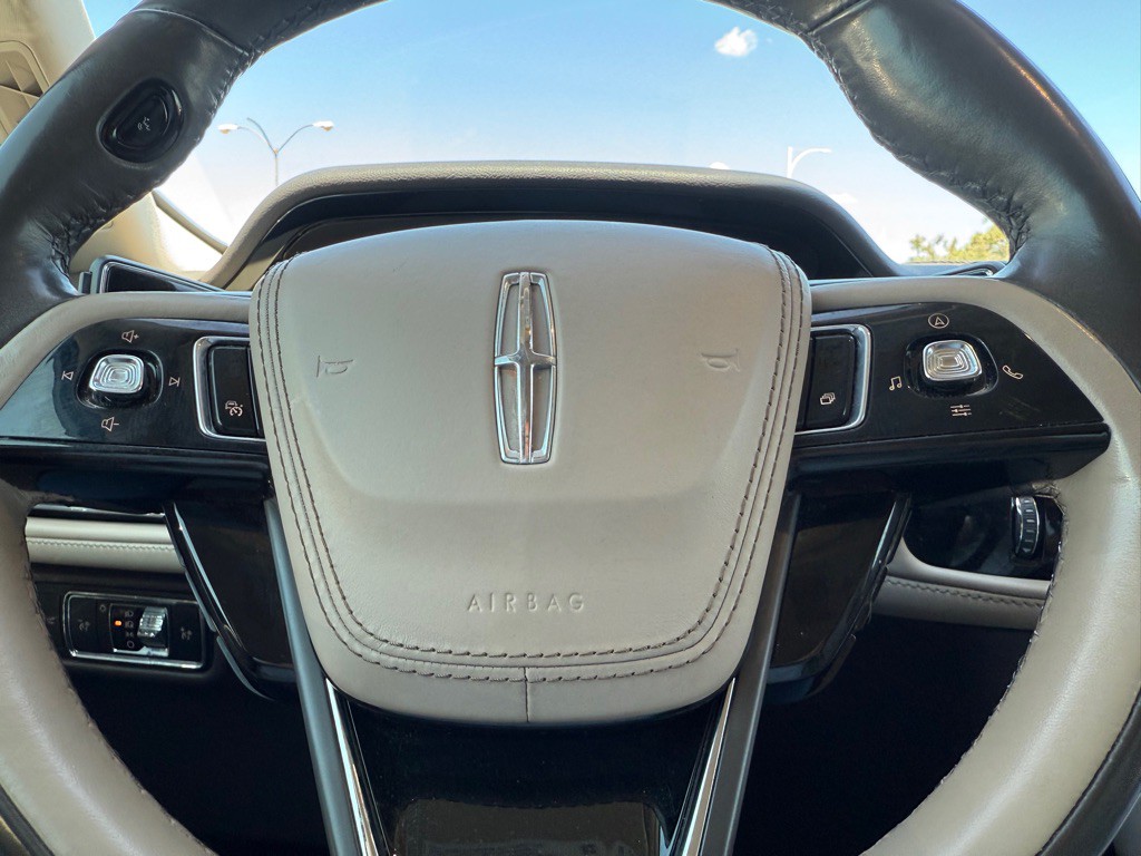 2022 Lincoln Aviator Image 18