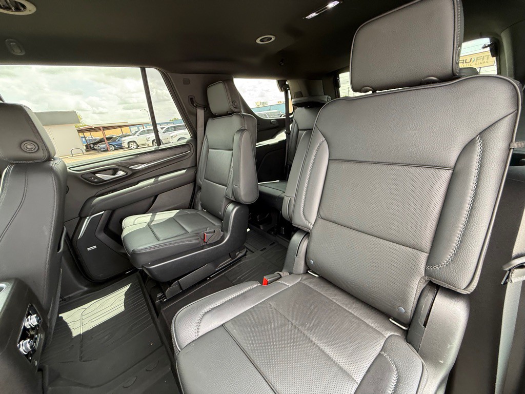 2021 GMC Yukon Image 15