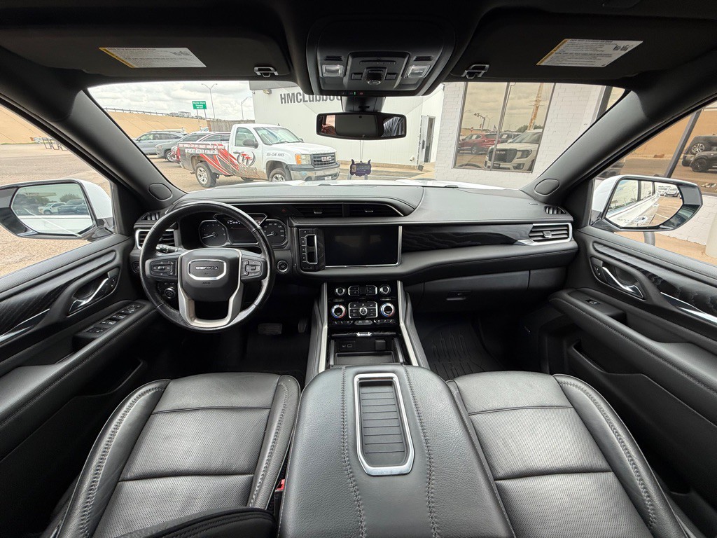 2021 GMC Yukon Image 26