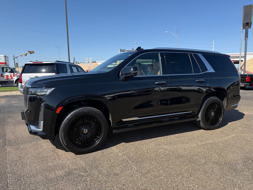 2022 Cadillac Escalade Image 8