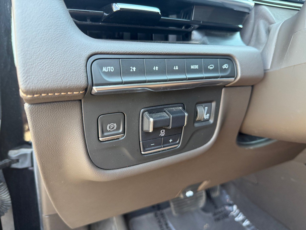 2022 Cadillac Escalade Image 12