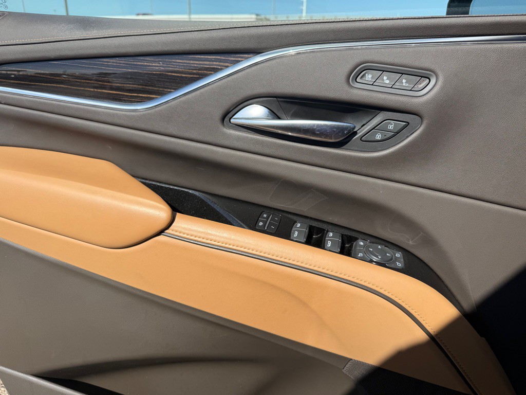 2022 Cadillac Escalade Image 13