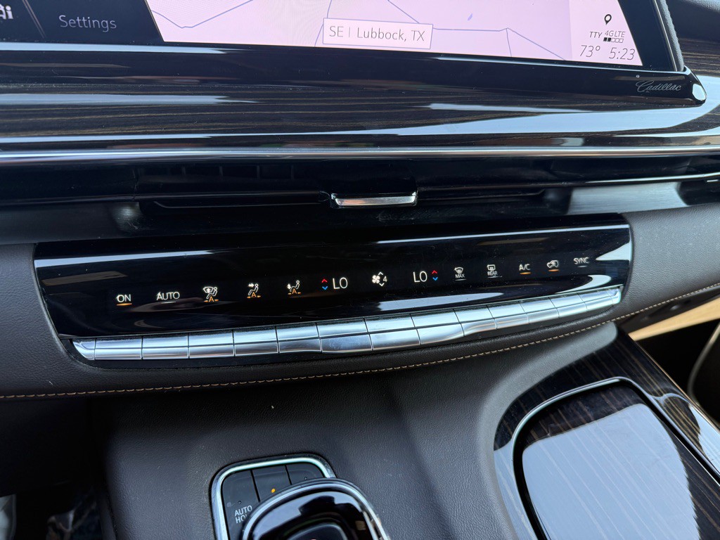 2022 Cadillac Escalade Image 18