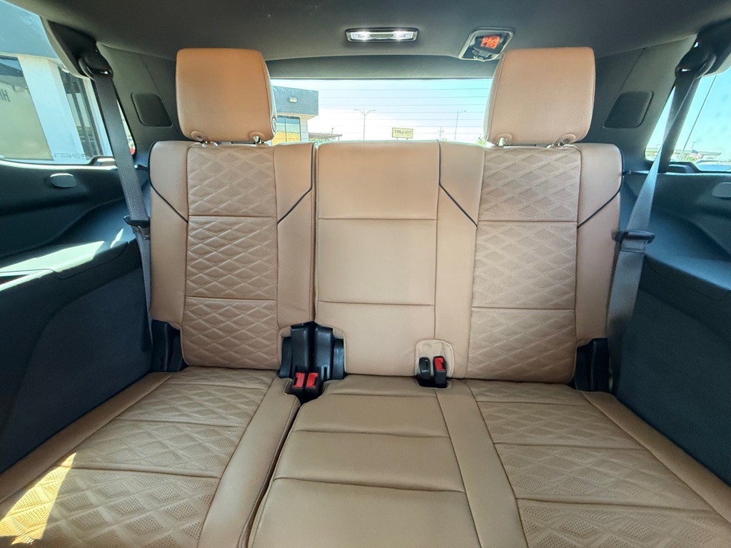 2022 Cadillac Escalade Image 24