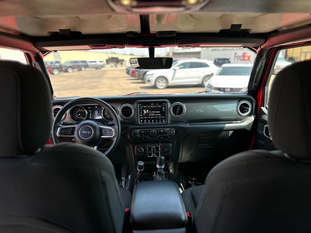 2023 Jeep Wrangler Image 9