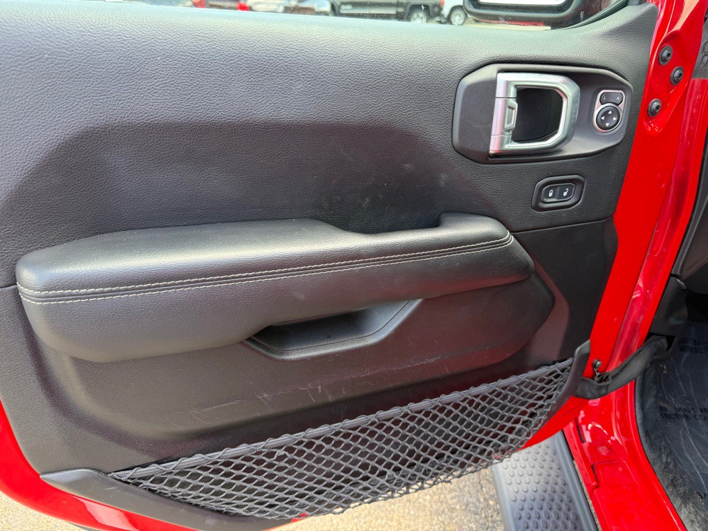 2023 Jeep Wrangler Image 16