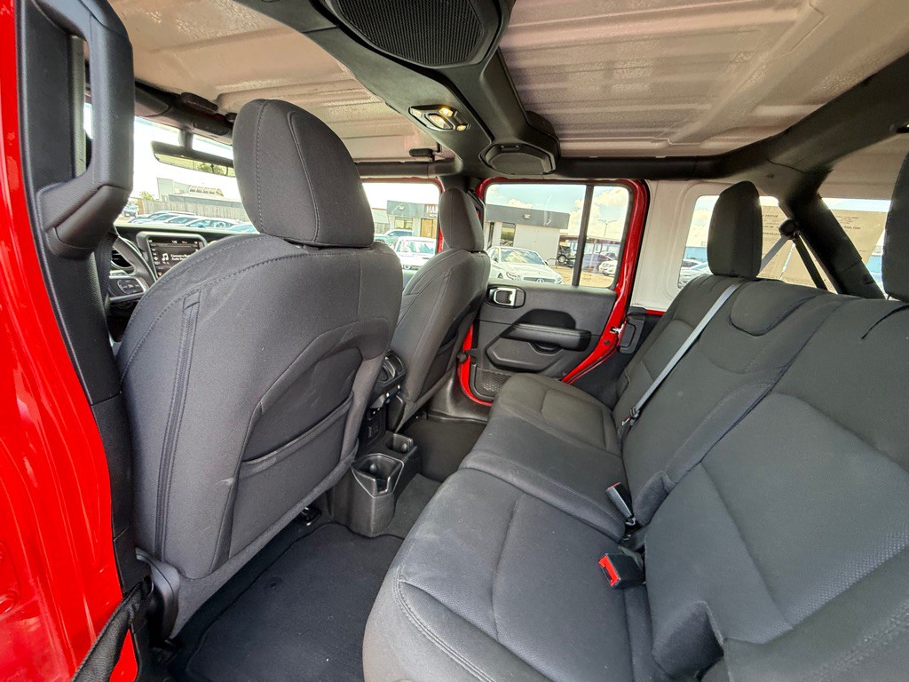 2023 Jeep Wrangler Image 21
