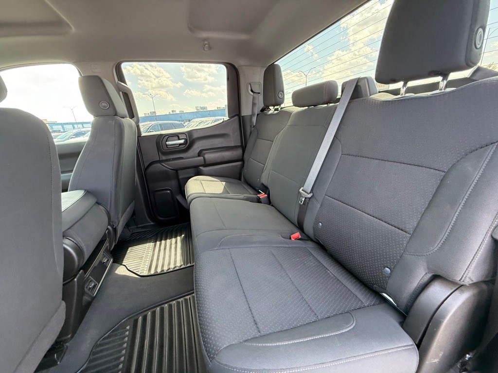 2024 GMC Sierra Image 11