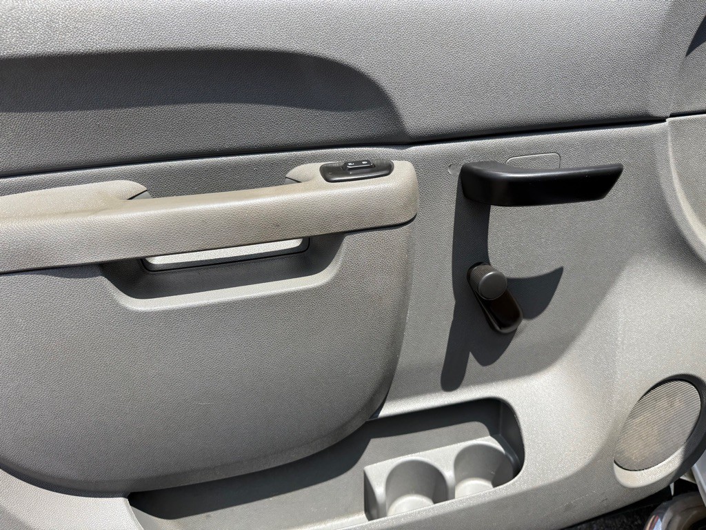 2012 Chevrolet Silverado 1500 Image 8