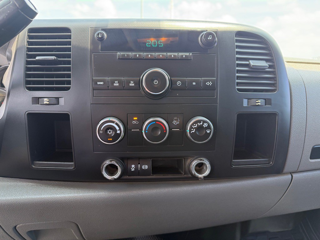 2012 Chevrolet Silverado 1500 Image 13