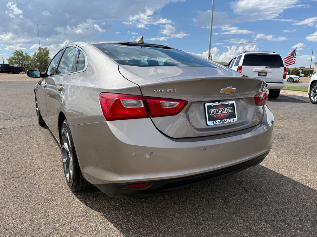 2023 Chevrolet Malibu Image 4