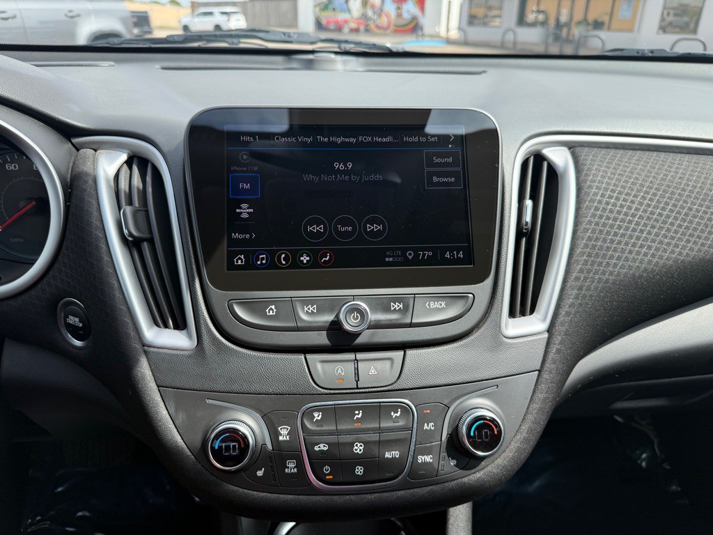 2023 Chevrolet Malibu Image 14