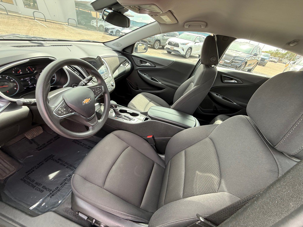 2023 Chevrolet Malibu Image 16
