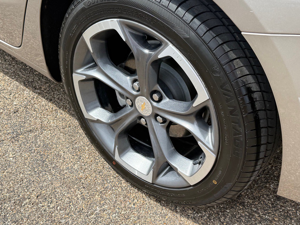 2023 Chevrolet Malibu Image 17