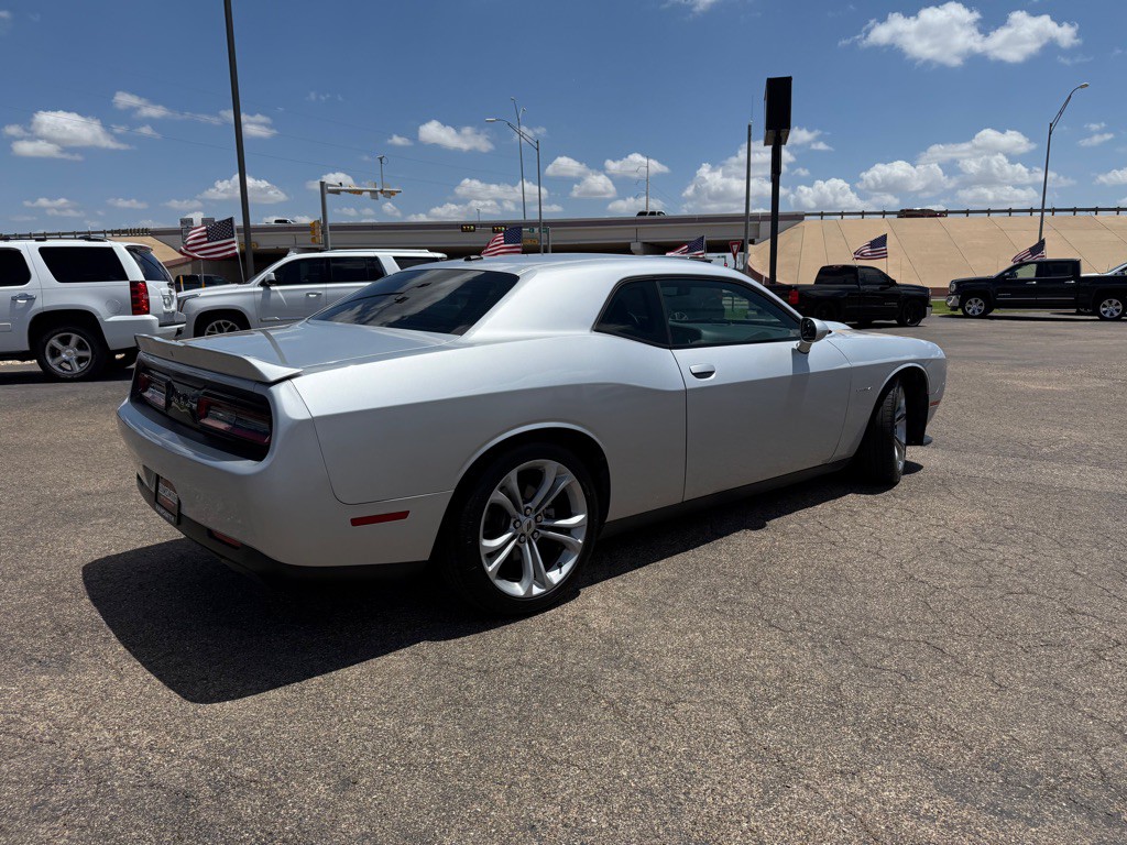 2020 Dodge Challenger Image 5