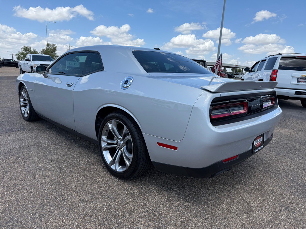 2020 Dodge Challenger Image 9