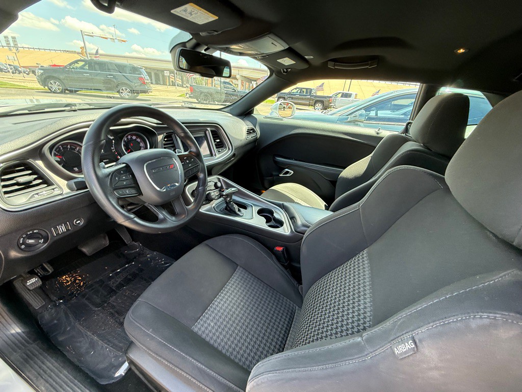 2020 Dodge Challenger Image 17