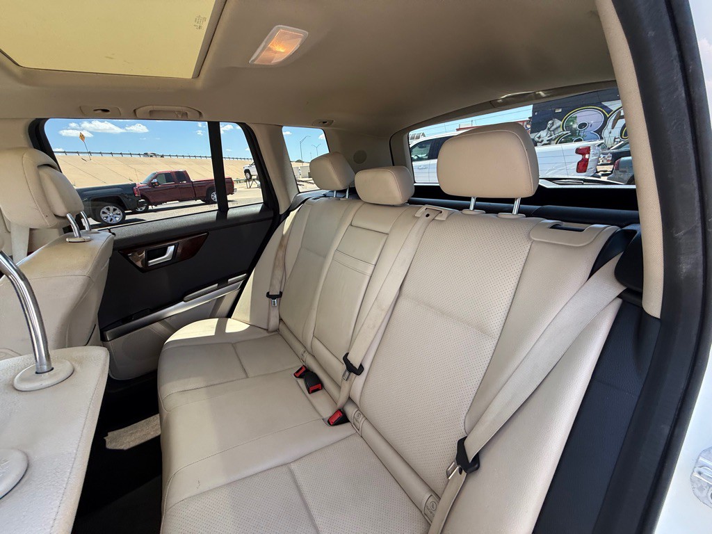 2014 Mercedes-Benz GLK-Class Image 10