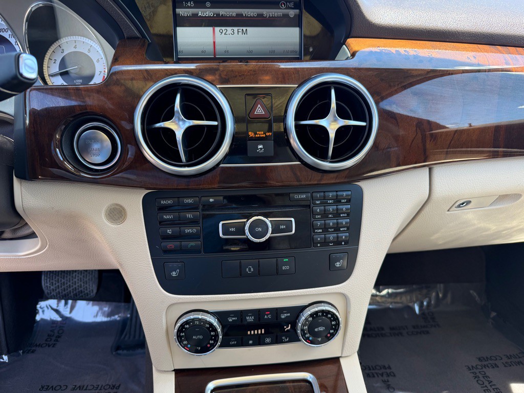 2014 Mercedes-Benz GLK-Class Image 16