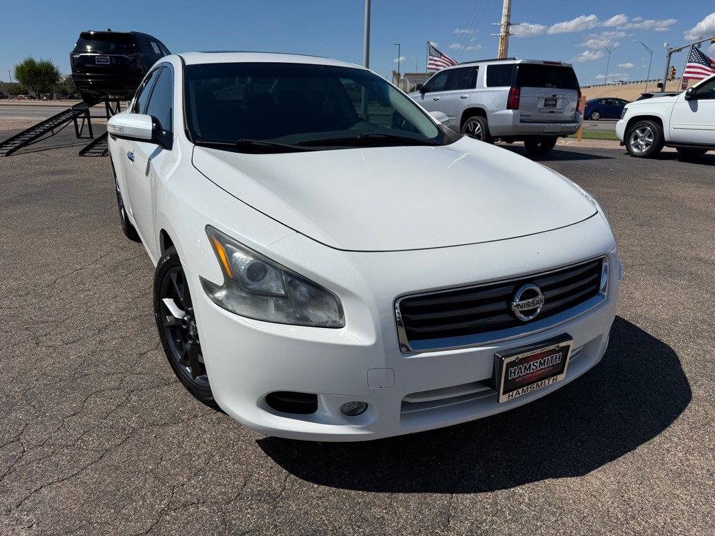 2012 Nissan Maxima Image 2