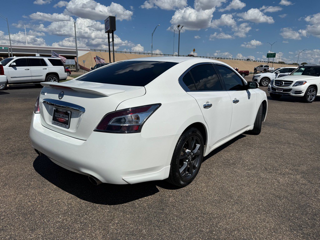2012 Nissan Maxima Image 5