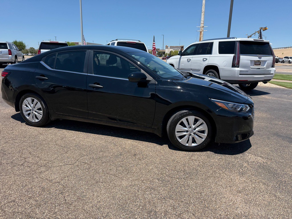 2024 Nissan Sentra Image 3