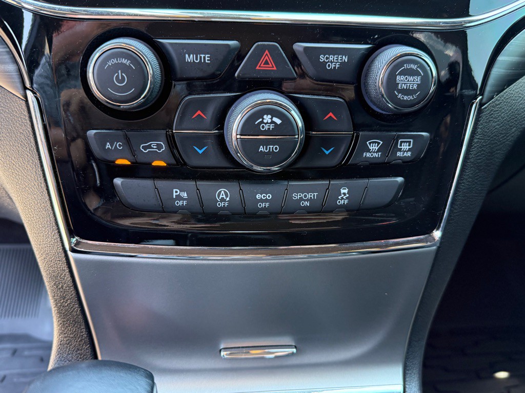 2021 Jeep Grand Cherokee Image 22