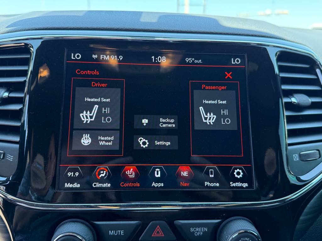 2021 Jeep Grand Cherokee Image 25