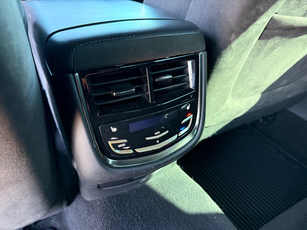 2019 Cadillac CTS Image 27