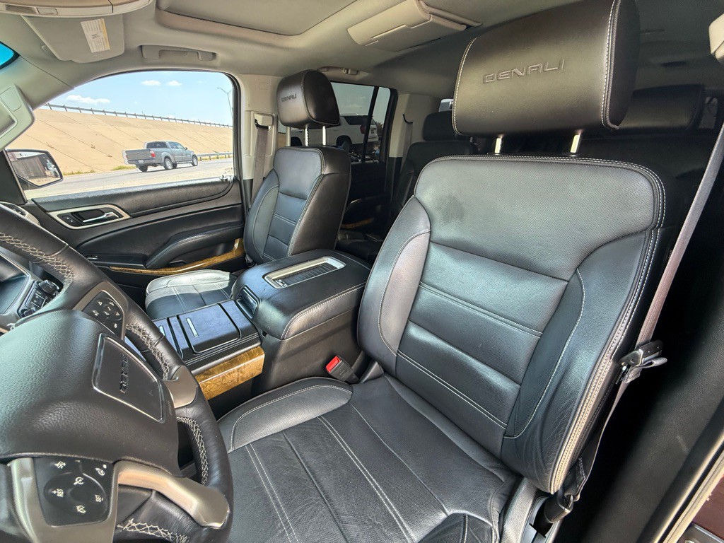 2017 GMC Yukon Image 13